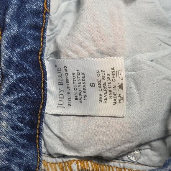 Judy Blue Distressed Denim Jean Shorts You Are My Sunshine Womens Size Small - Picture 10 of 10